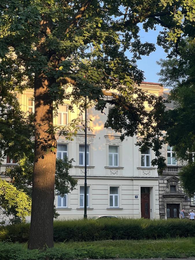 Hotel Hive Family House Krakau Exterior foto